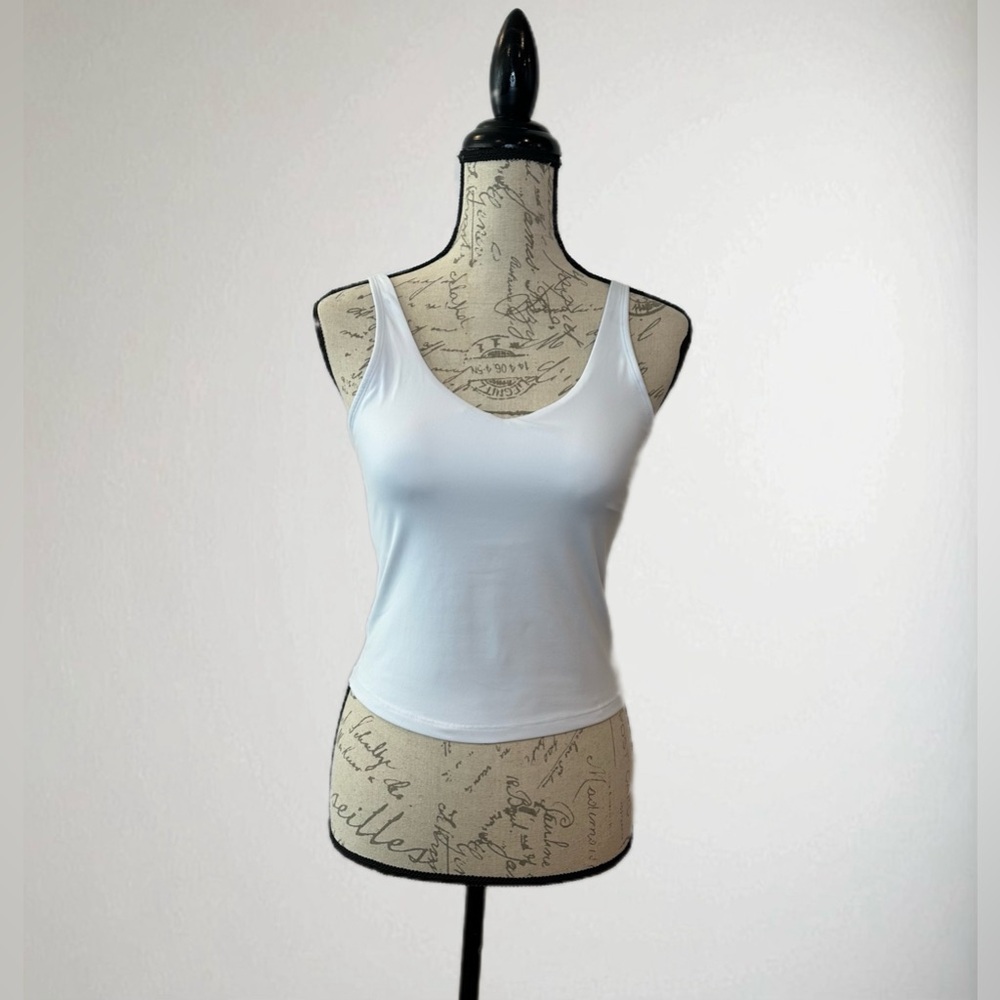 Poshdivah White Athletic Bra Tank